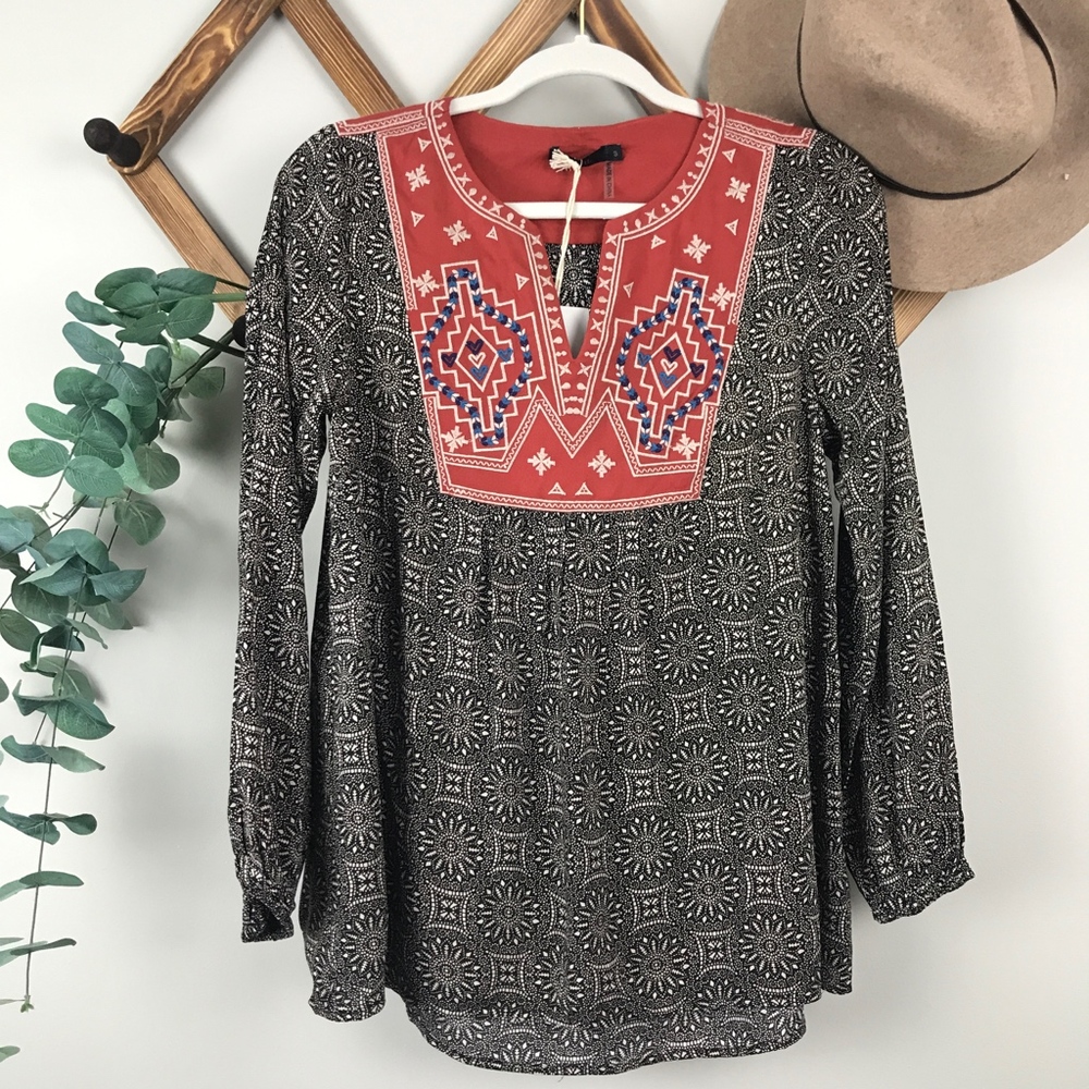 THML for Stitchfix | Boho Peasant Blouse - Picture 2 of 6